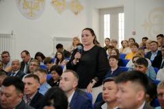 Четвертый сельский IT-центр, Дом культуры и Конституция: чем запомнилась поездка акима СКО в Есильский район