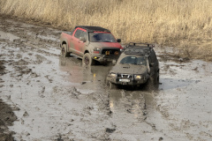 С закрытыми глазами, в грязи и колеях: как в Петропавловске прошел «Грязевой рубеж»