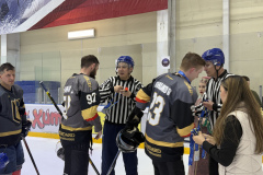 За кубок и денежный приз боролись хоккеисты в Петропавловске