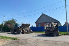«Делают все, что скажу», - петропавловцы благодарят за помощь мехбригады Есильского района