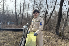 Петропавловцы навели порядок возле памятника воинам, умершим от ран в госпиталях