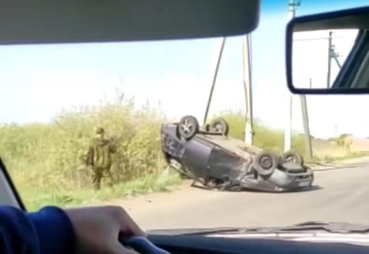 Автомобиль перевернулся при аварии Петропавловске