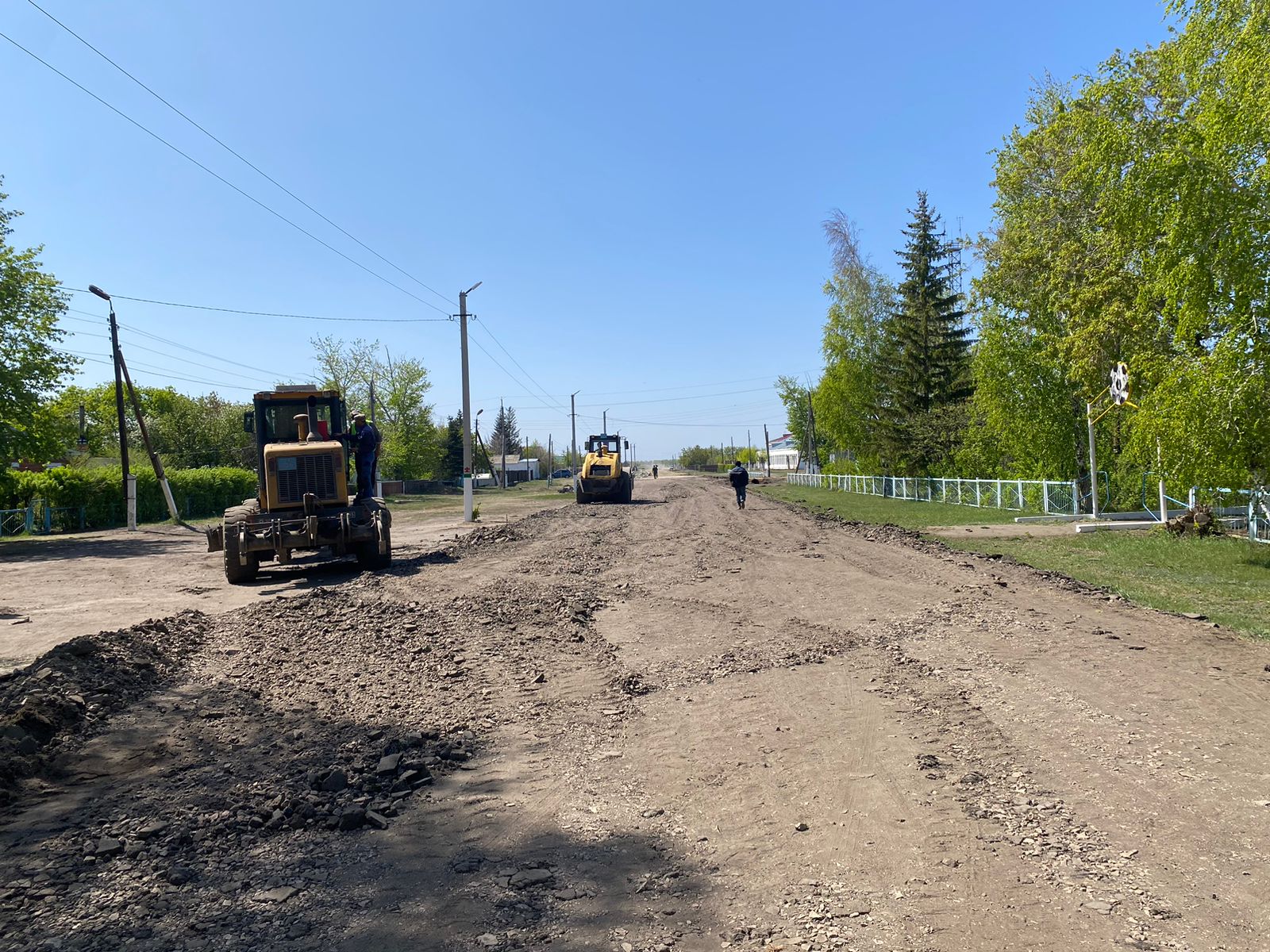 Больше 1,5 млрд тенге направят на ремонт дорог в Уалихановском районе СКО