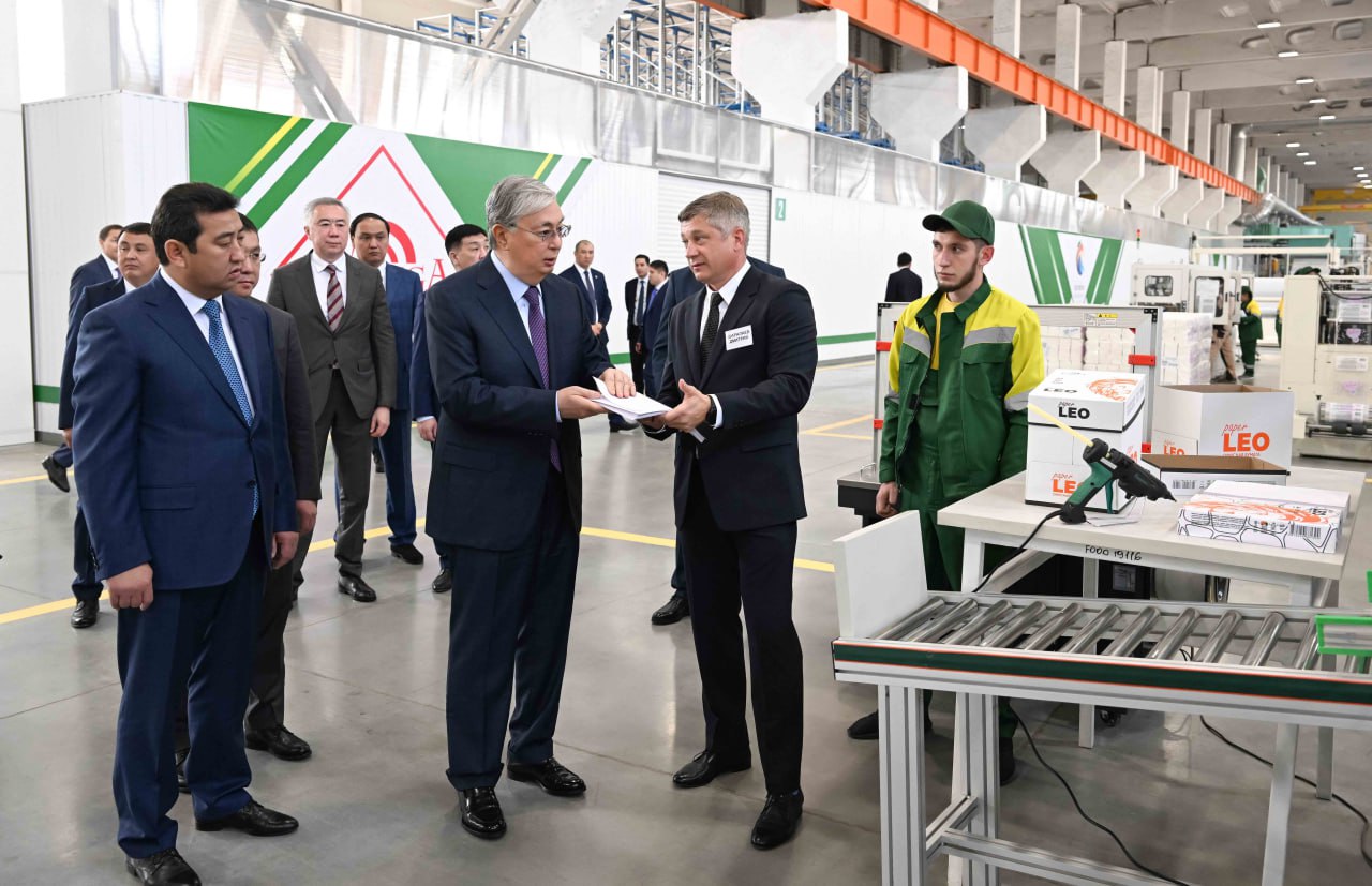 Бумажную фабрику посетил Президент в Петропавловске