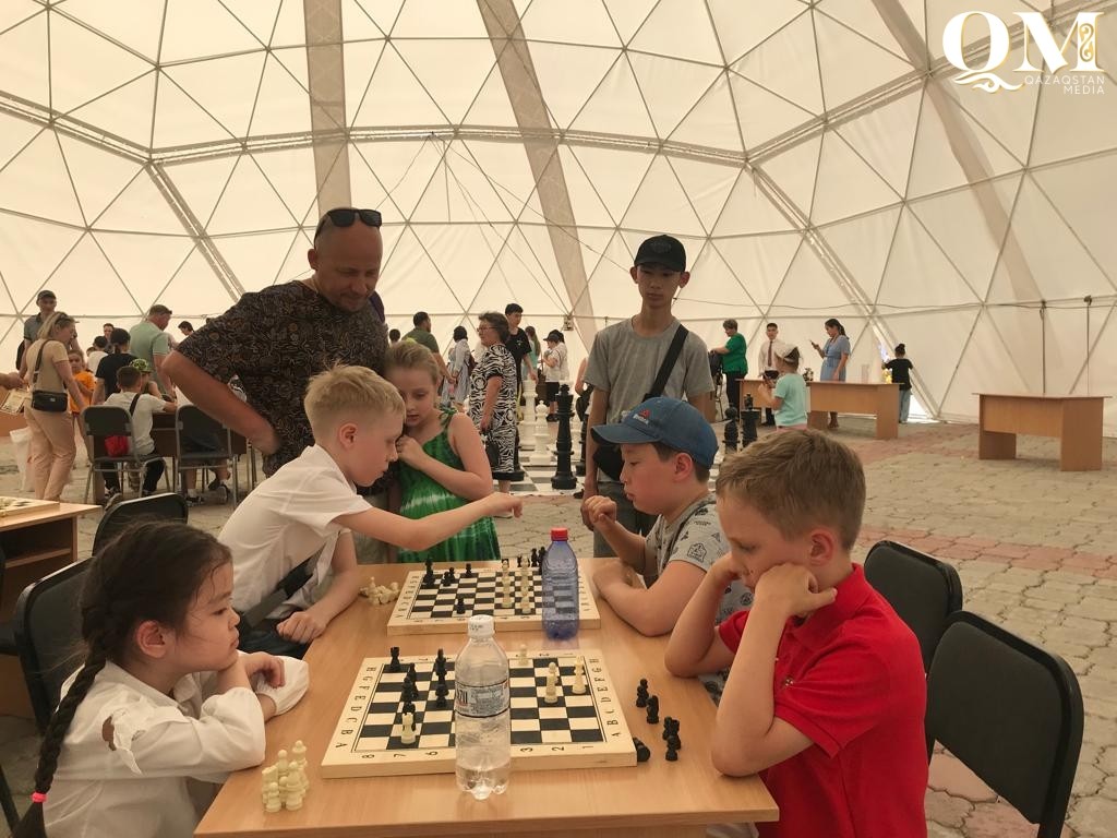 Петропавлда Халықаралық балалар күніне орай ауқымды шара өтті