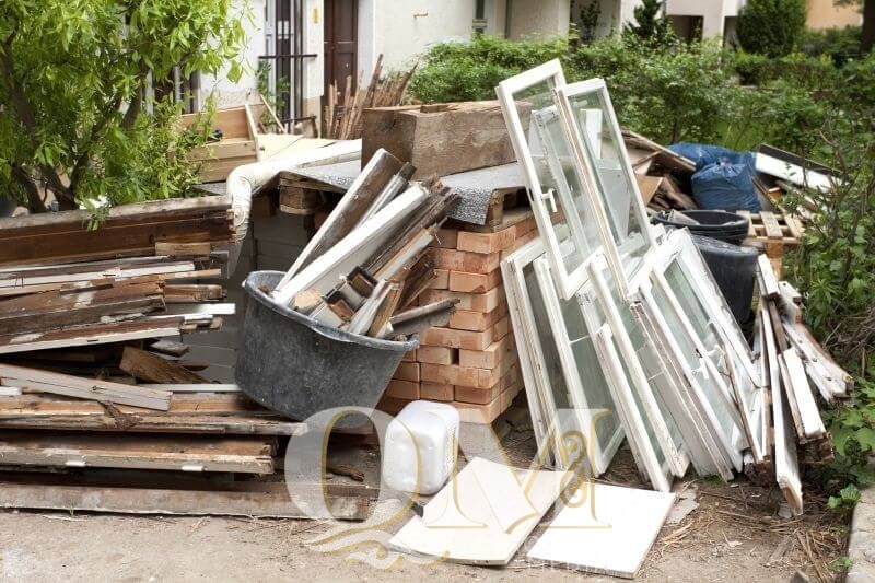 Кто должен вывозить крупногабаритный мусор