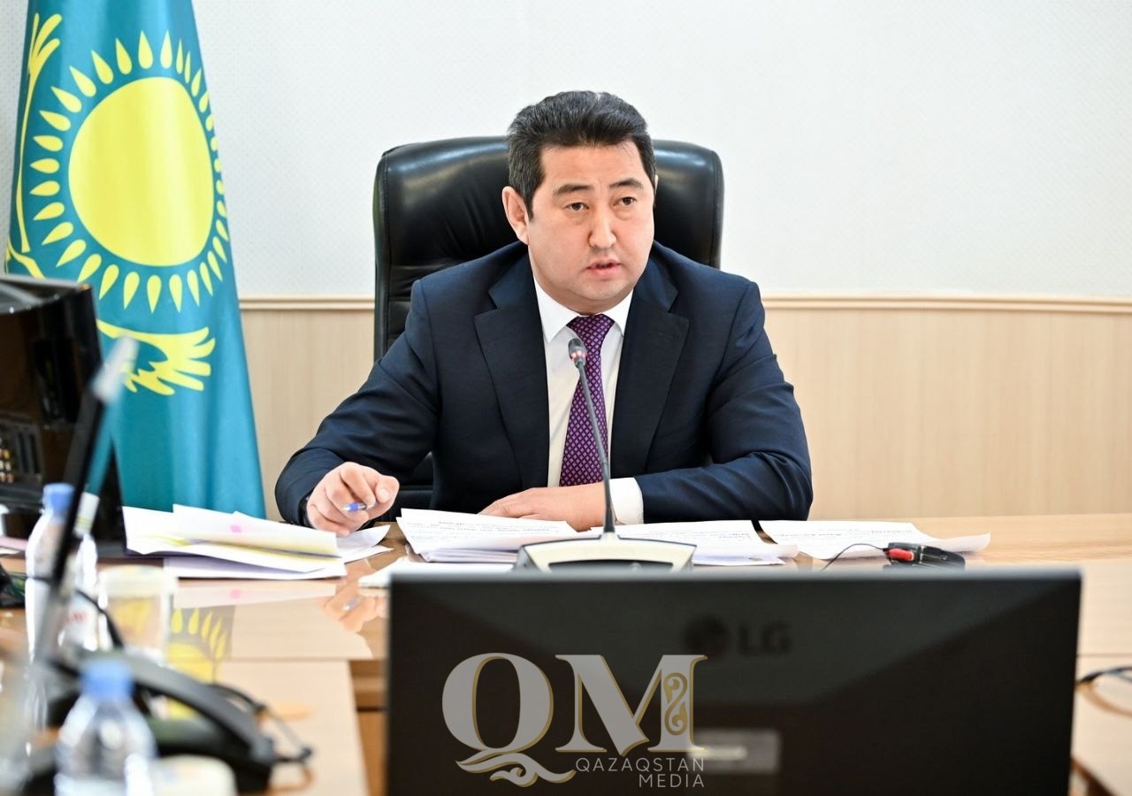 Аким СКО встретился с коммунальщиками