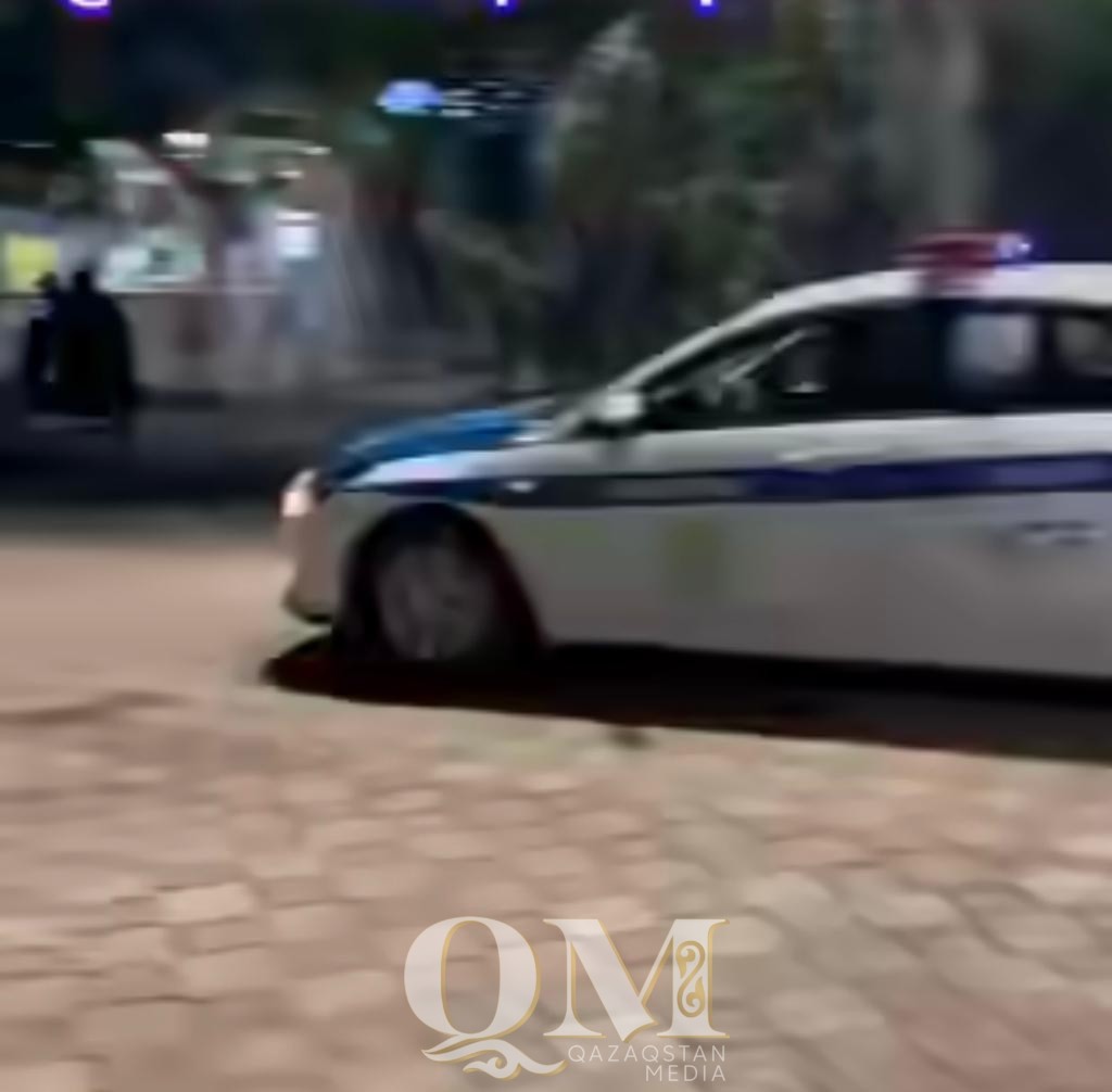 Полицейлерге бағынбай, жаяу жүргіншілер көшесінің бойымен қашқан скутер жүргізушісі іздестірілуде