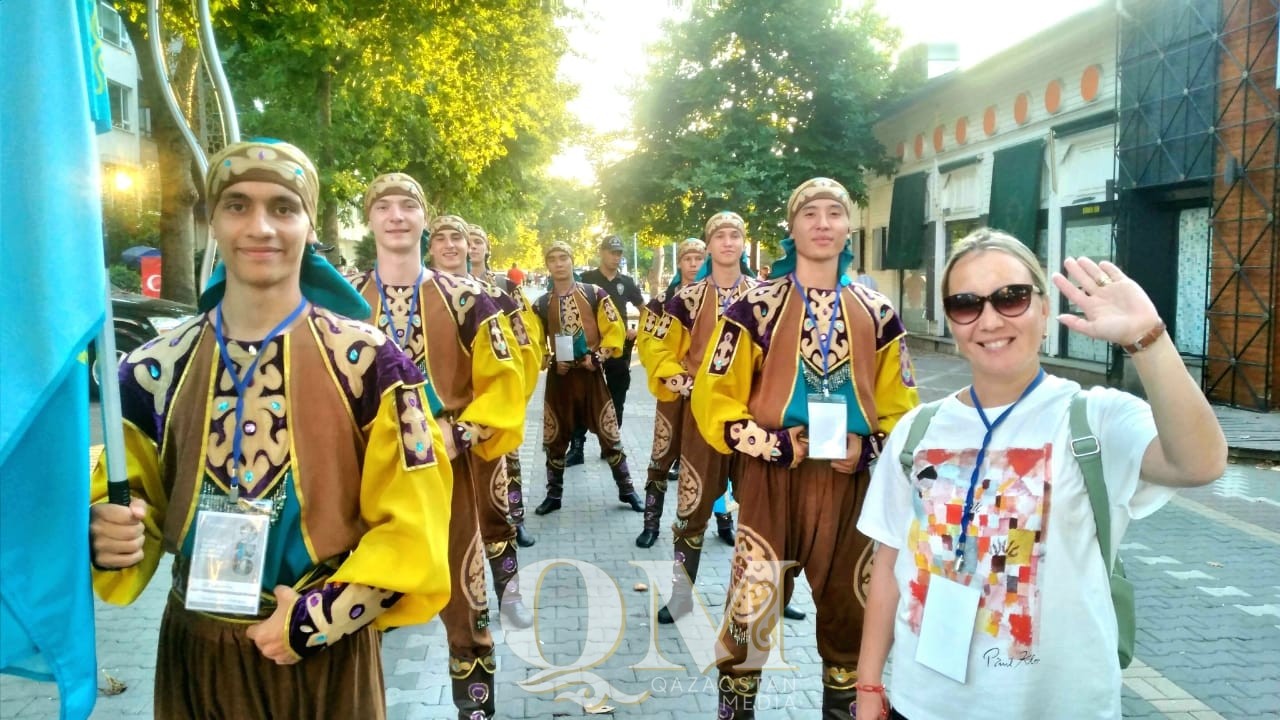 «Мәңгілік» би ансамблі халықаралық фестивальден жеңіспен оралды