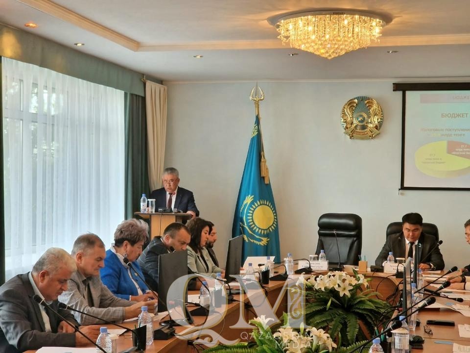 Самовольно установленные гаражи демонтируют в Петропавловске