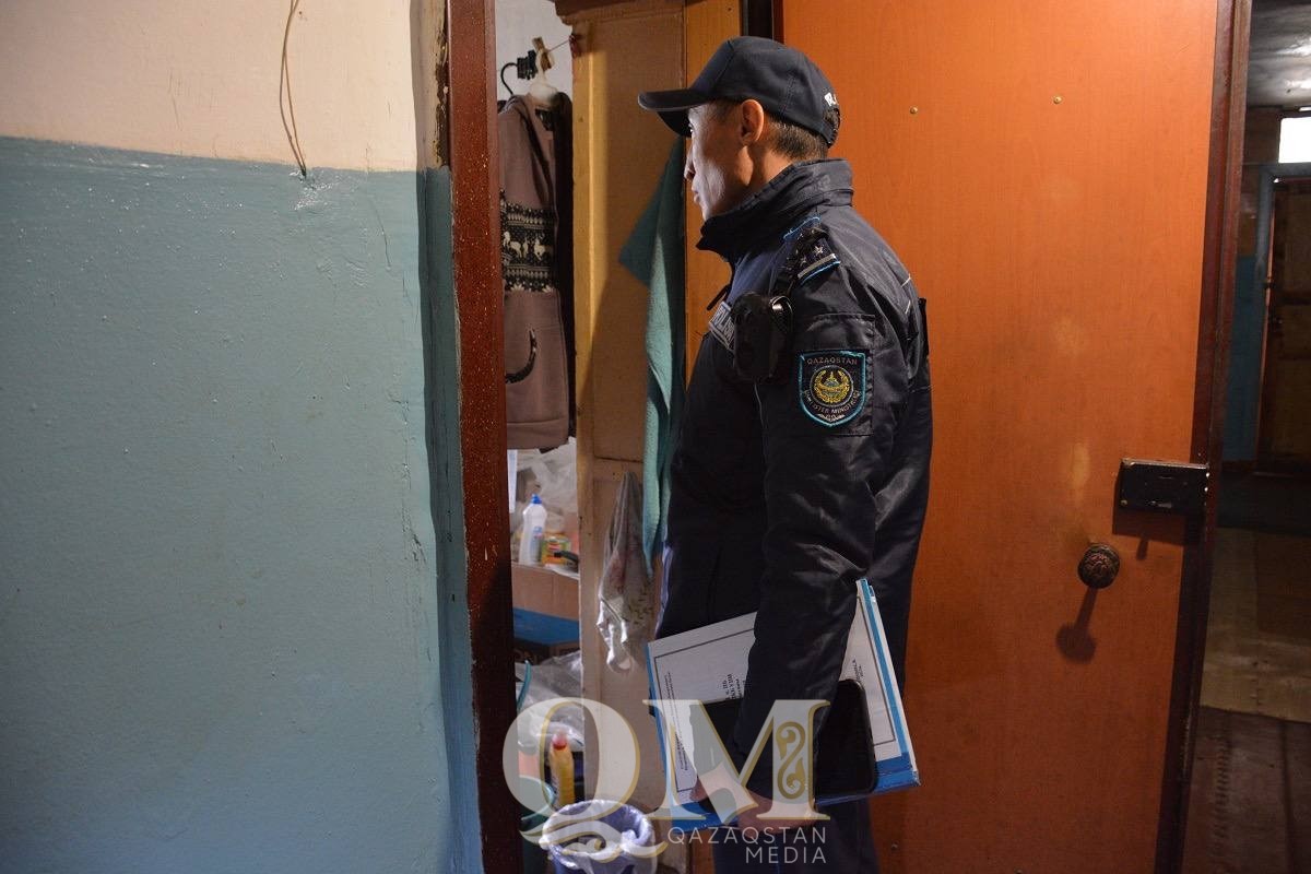 Около 300 семейных дебоширов отправили за решётку в СКО