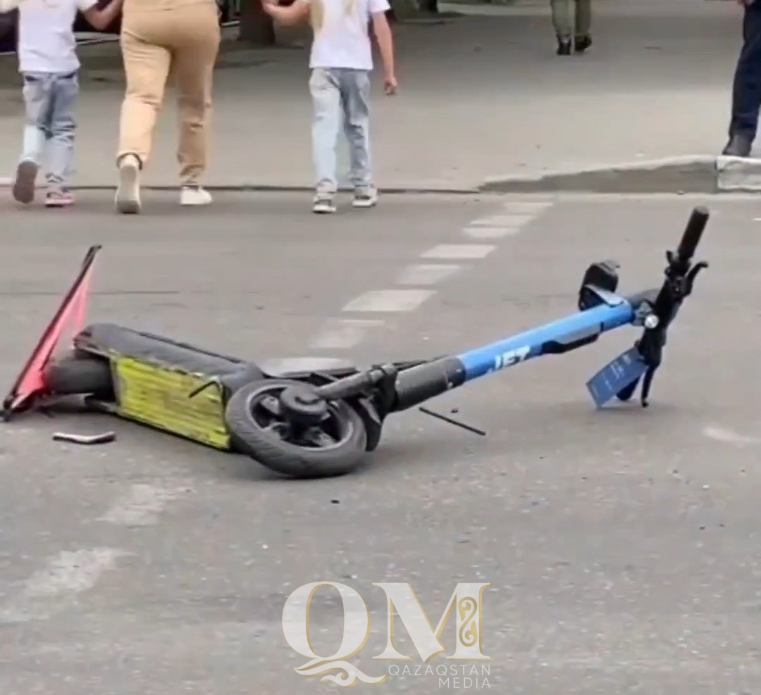Первая авария с участием электросамоката из кикшеринга в Петропавловске