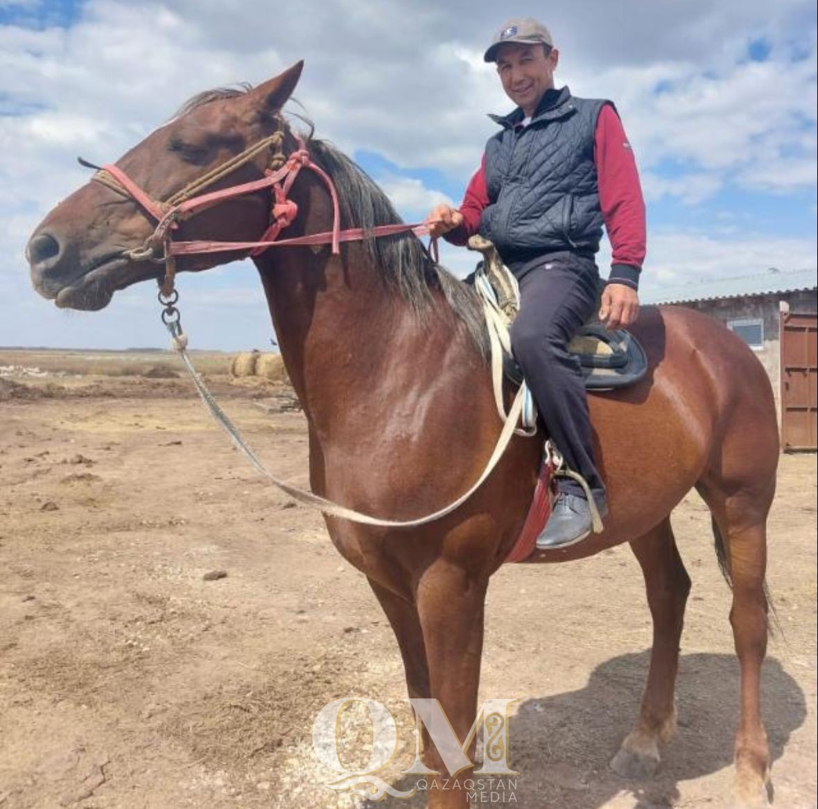 СҚО тұрғыны балаларды көкпар спортына баулып жүр