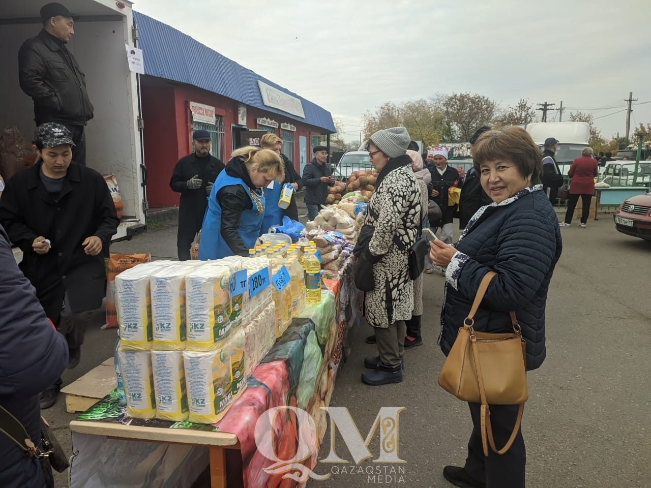 За несколько часов закончилась сельская ярмарка в районе М.Жумабаева