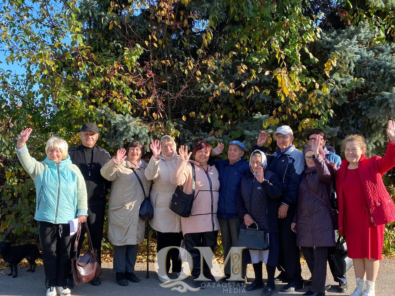 Тур по району и праздничный концерт: как пожилых поздравили в Кызылжарском районе