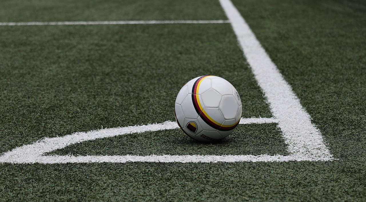 Полицейские прокомментировали смерть парня на футбольном поле в Петропавловске