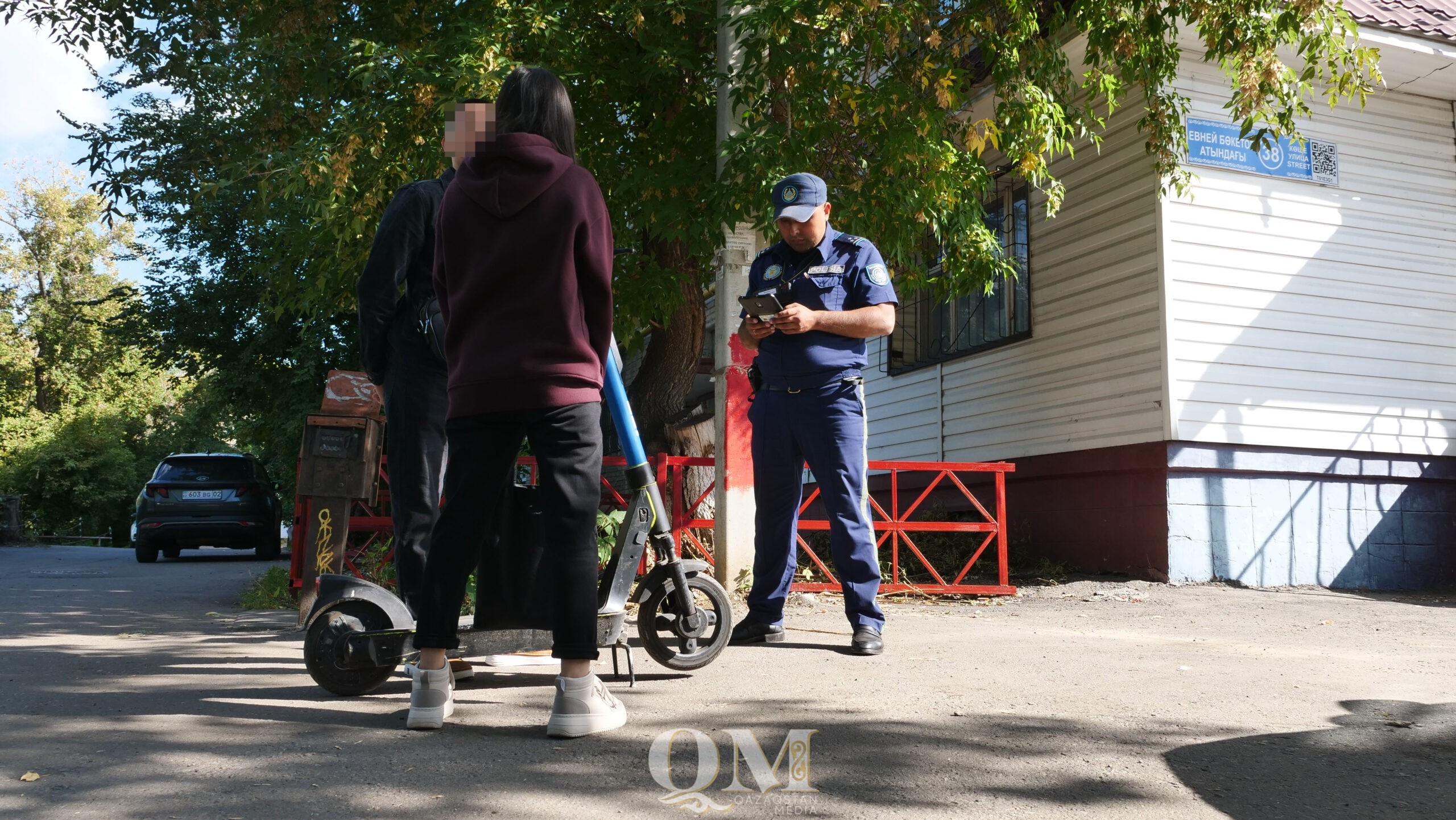 Подросток на самокате сбил пенсионерку в Петропавловске