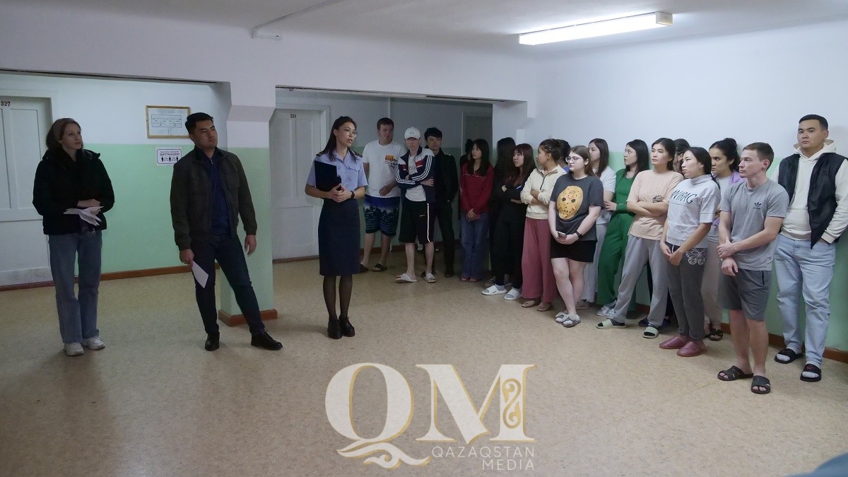 Полицейские СКО предупреждают студентов