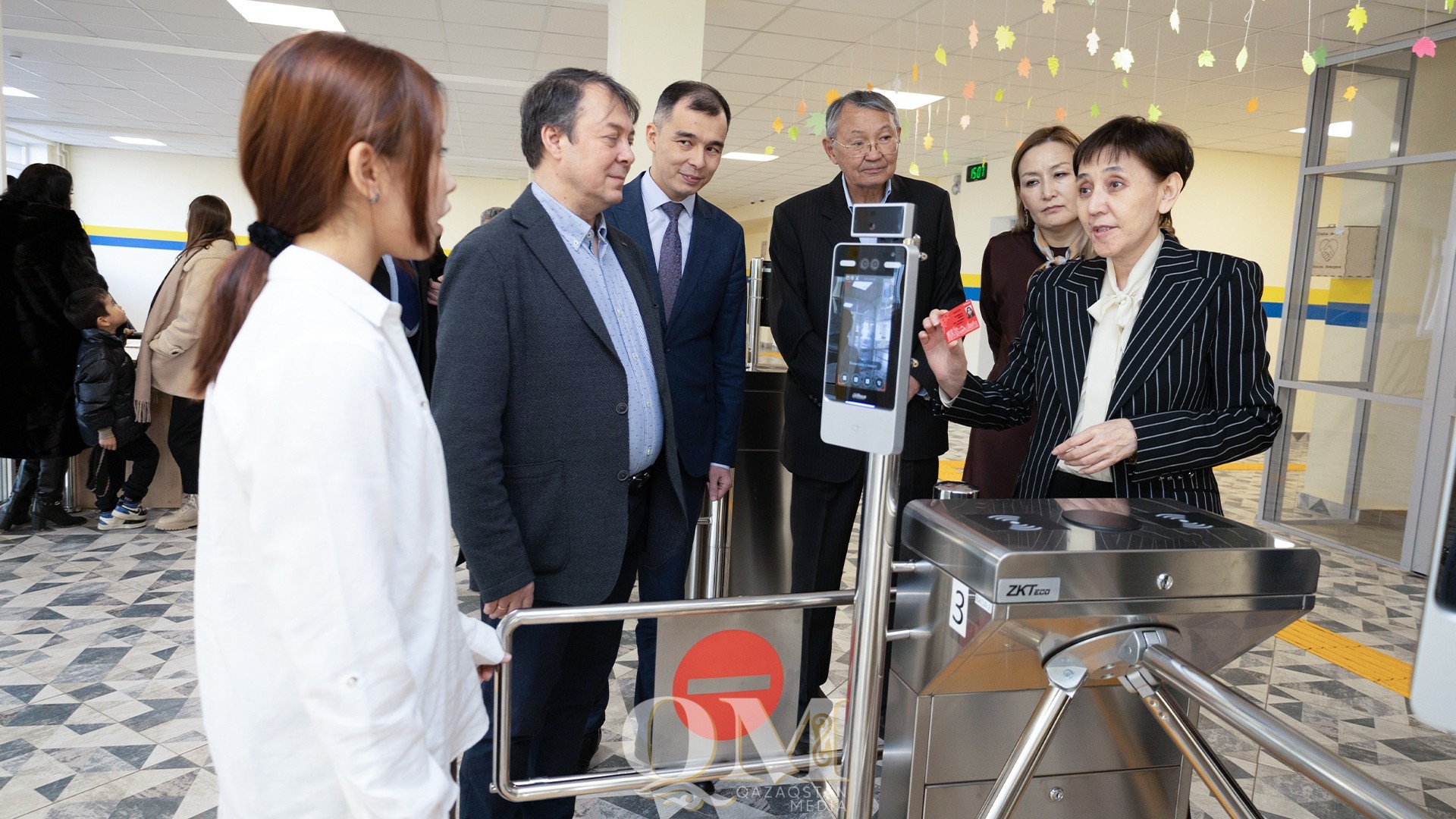 Идентификационные карты появятся у казахстанских школьников