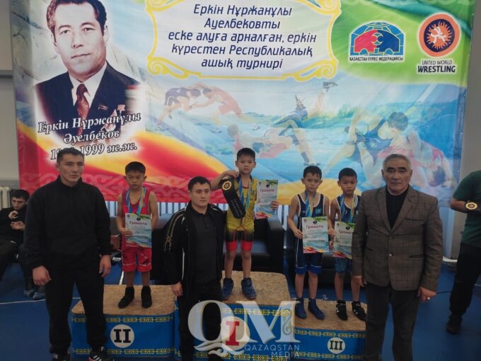 Республиканский турнир по вольной борьбе прошел в с. Новоишимском СКО