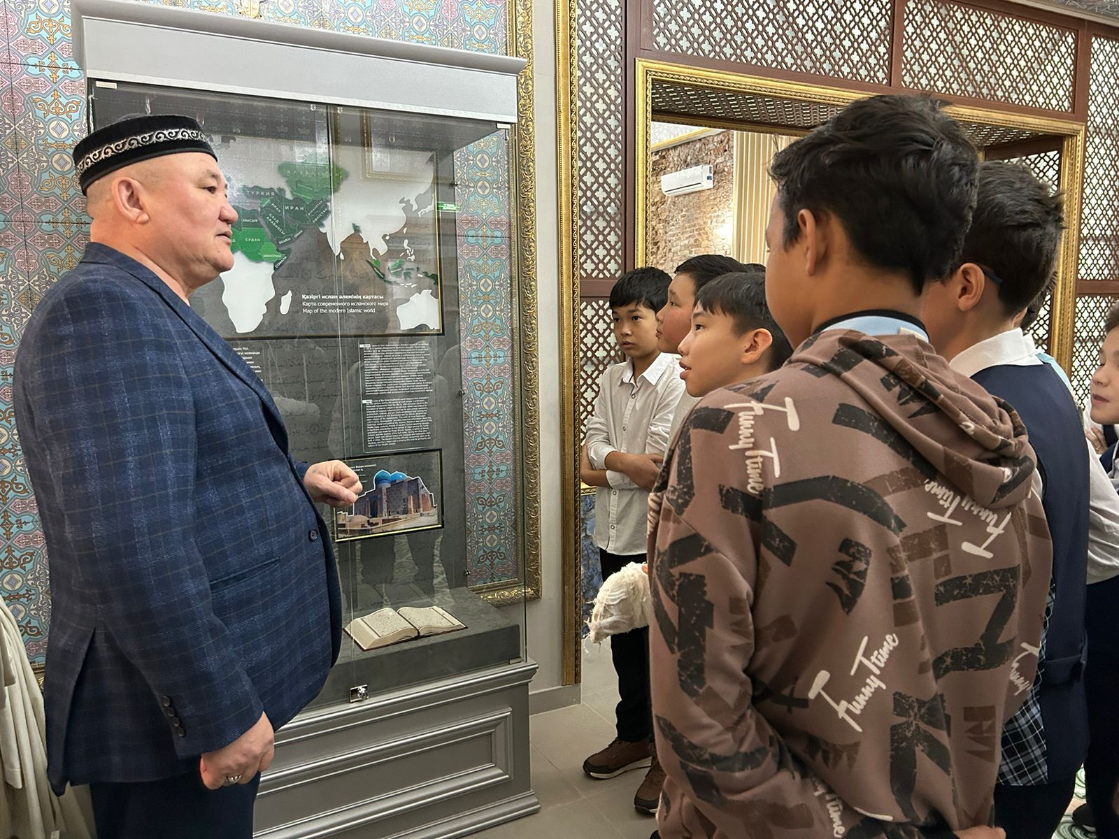 Ислам мәдениеті музейінде «Құндылықтар қайнары» тақырыбында оқушылармен кездесу өтті