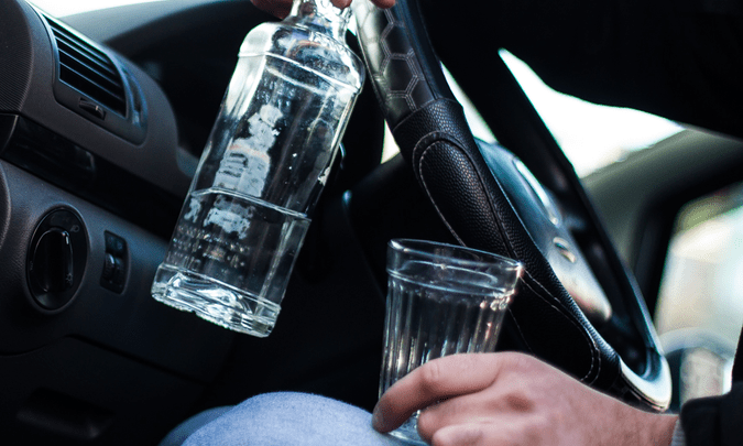 Выпил 0,5 и поехал: пьяный водитель пытался скрыться от полицейских в СКО