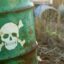 СҚО-да ауылшаруашылығы мамандары улы химикаттарды дұрыс сақтамай келген
