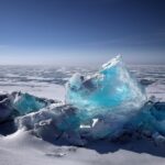 Самый большой в мире айсберг начал движение впервые за 30 лет