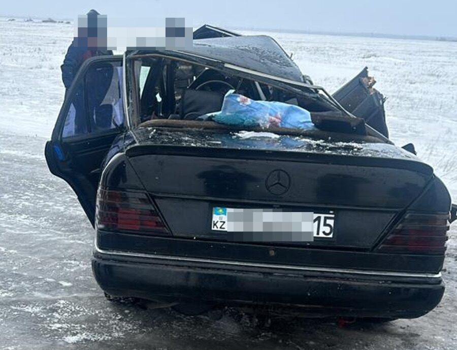 Супруги погибли в страшной аварии на трассе в СКО