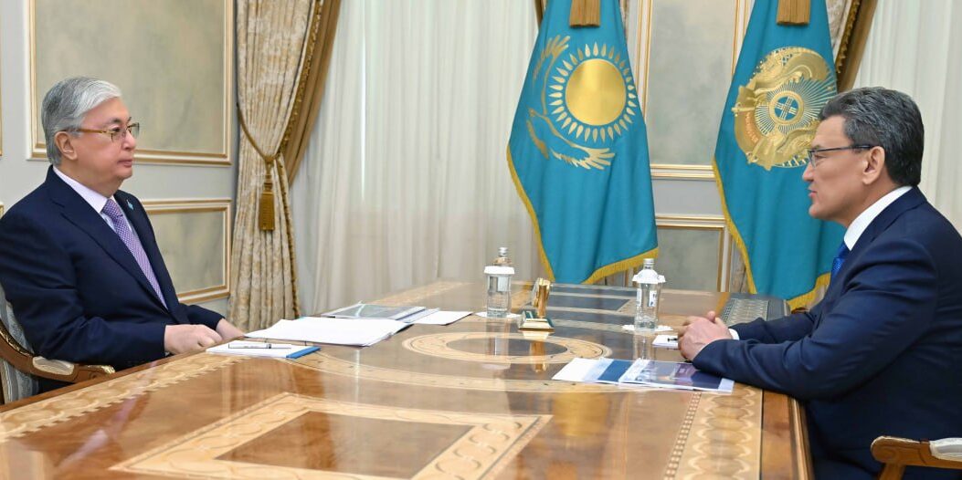 Глава государства принял акима Северо-Казахстанской области Гауеза Нурмухамбетова