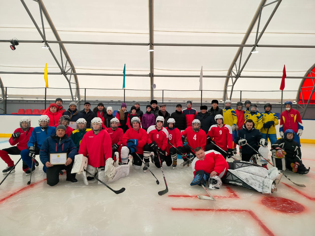 Тайынша қаласында хоккей корты ашылды