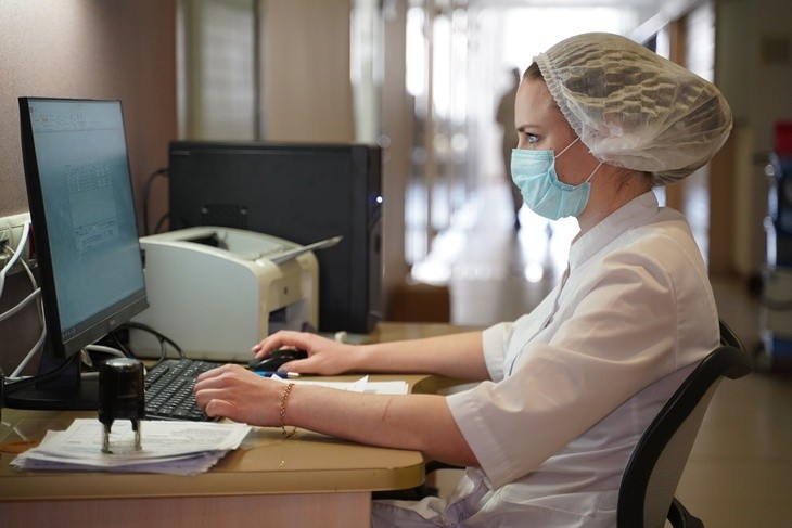 Медуслуги на удаленке: в Казахстане набирают популярность онлайн-консультации врачей