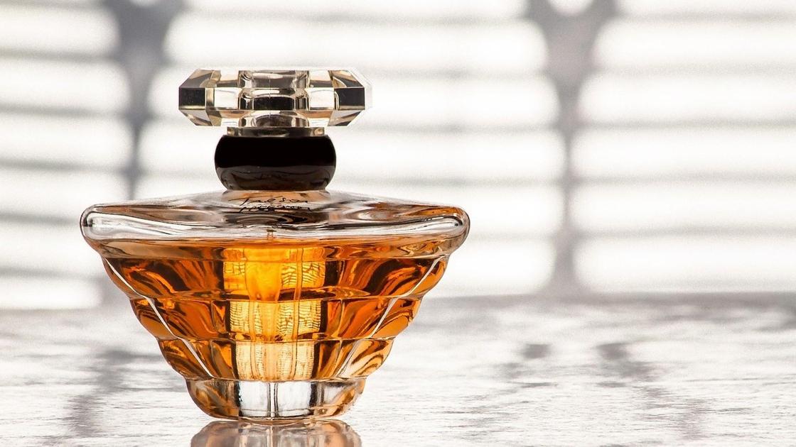 Отечественный парфюм презентовали в Казахстане
