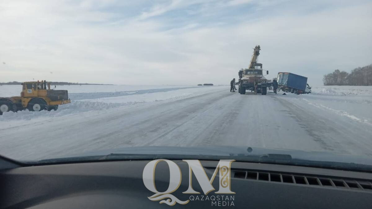 Дважды попал в ДТП на трассе в СКО житель Костаная