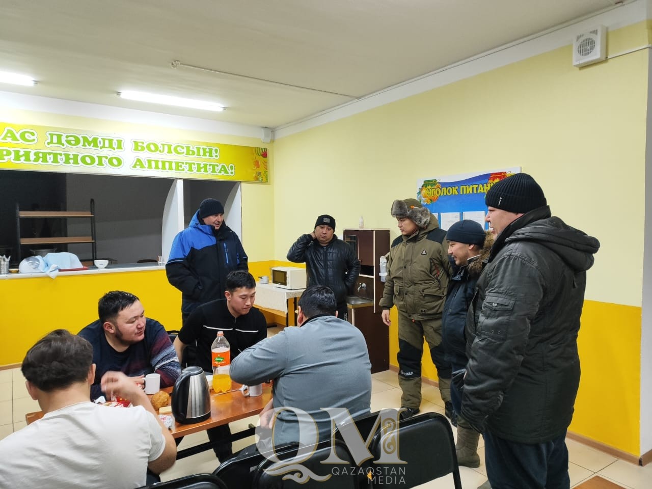 Более 50 человек эвакуировали из снежных заносов в СКО