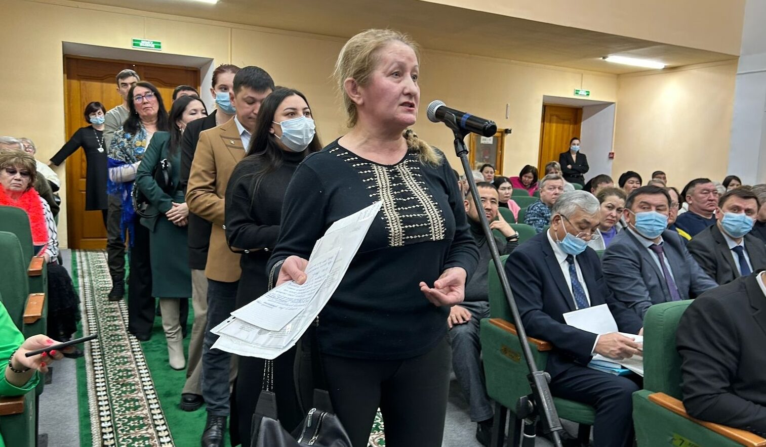 Три месяца без горячей воды живут новосёлы в Петропавловске