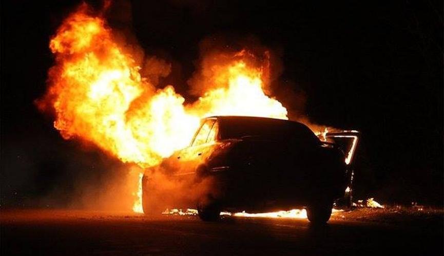 Мужчина сгорел в машине в Акмолинской области