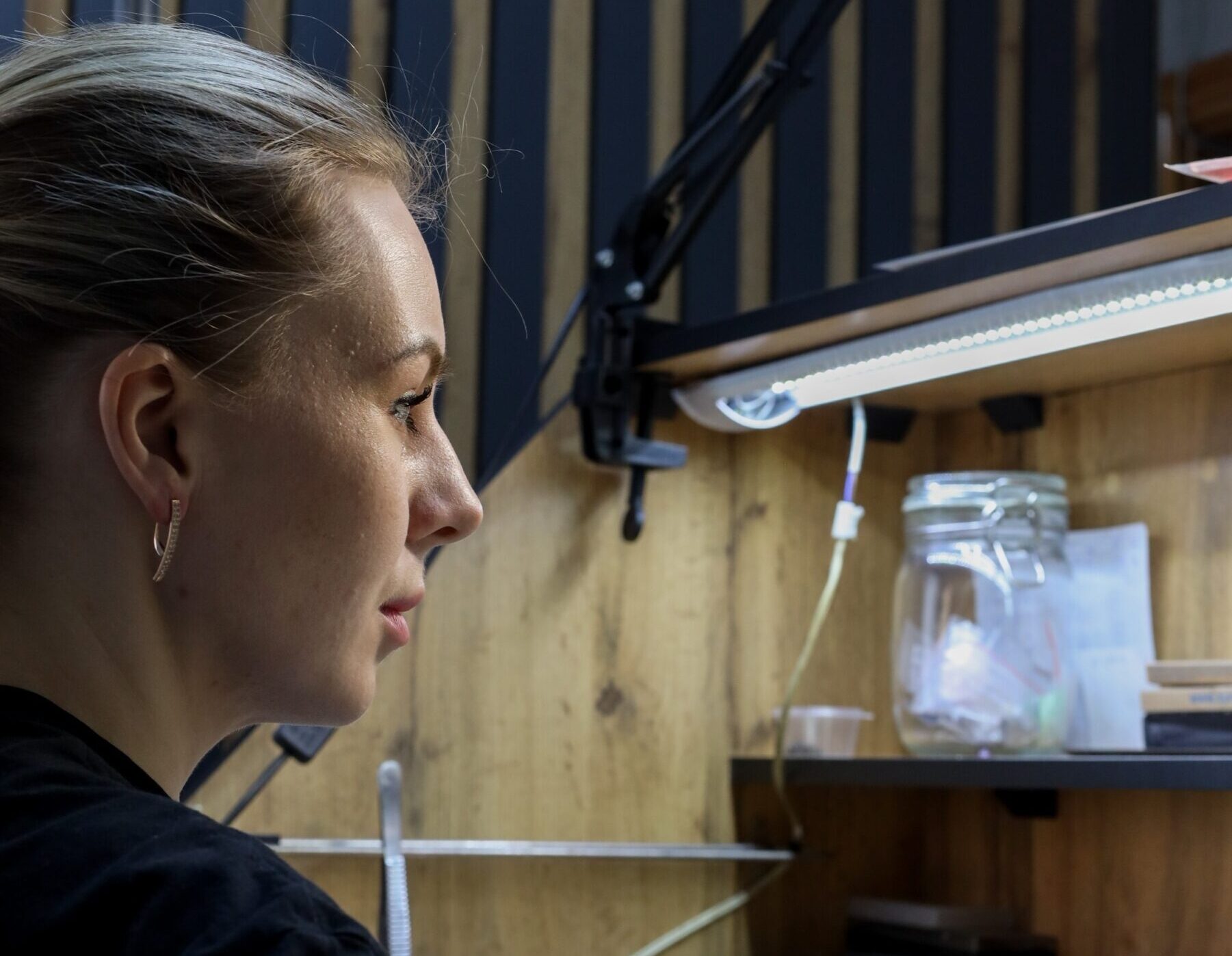 Больше десяти лет делает ювелирные изделия Вероника Алексеева из Петропавловска