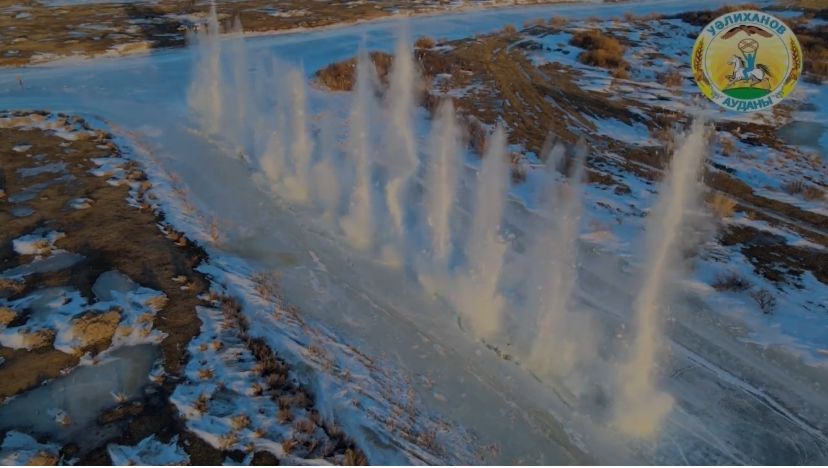 Лёд на малых реках взрывают в СКО