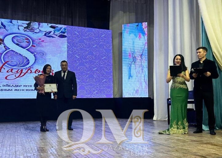 С 8 марта поздравили женщин в Кызылжарском районе СКО