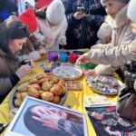 Петропавлда Наурыз мейрамын тойлауға келгендер қазақтың ұлттық әшекей бұйымдарын жасап үйренді