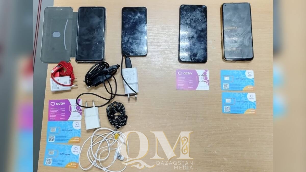 СҚО-да колонияға төрт бірдей телефон өткізбек болған азамат ұсталды
