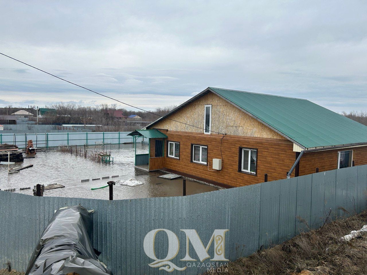 Полицейские готовы пересесть на лодки, чтобы не допустить мародерства в СКО