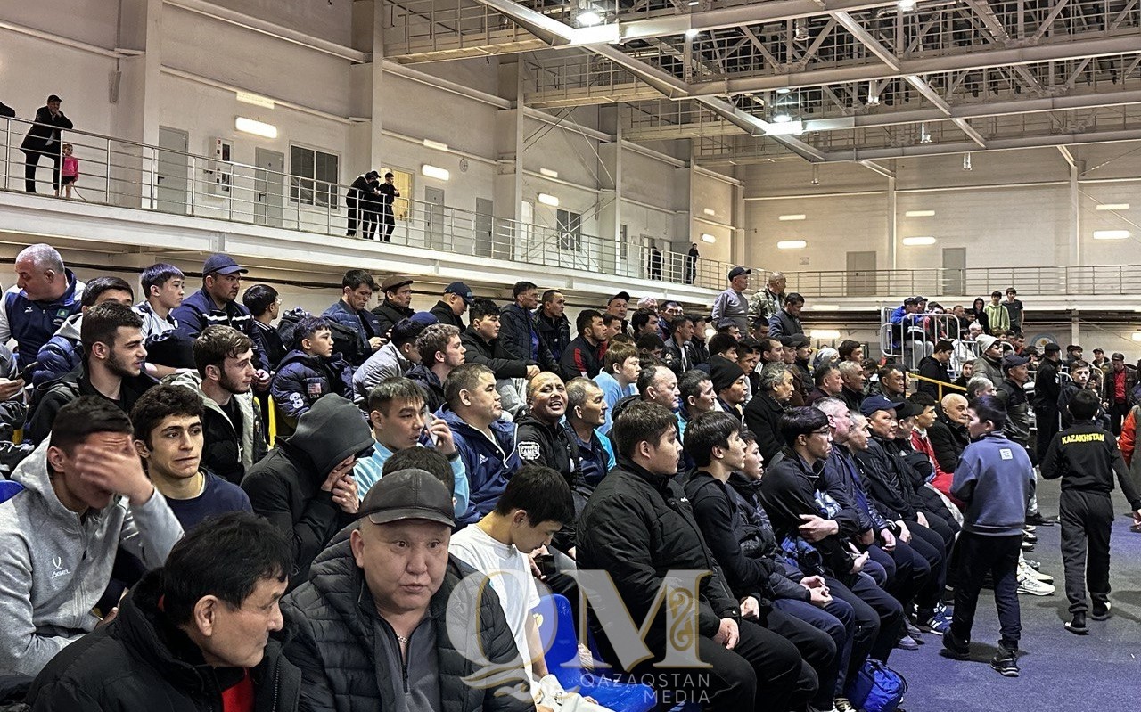 Почти две тысячи борцов приехали в Петропавловск на чемпионат Казахстана 