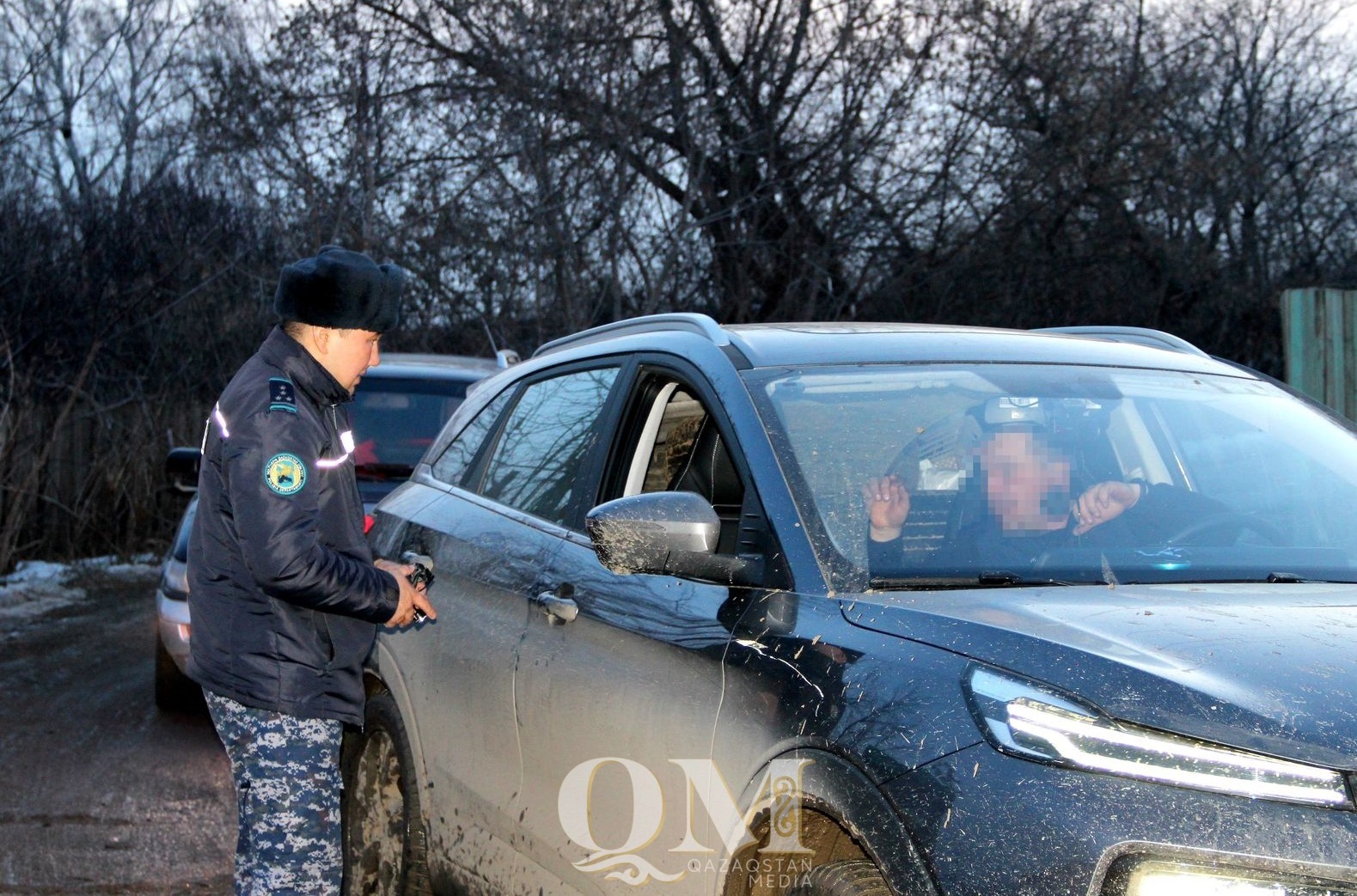 Полицейские охраняют от мародеров дома эвакуированных жителей СКО