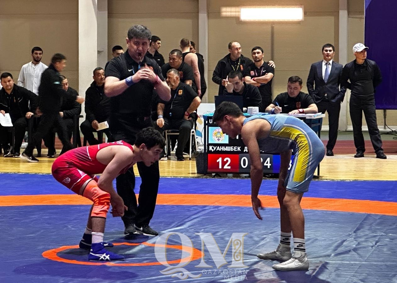 Почти две тысячи борцов приехали в Петропавловск на чемпионат Казахстана