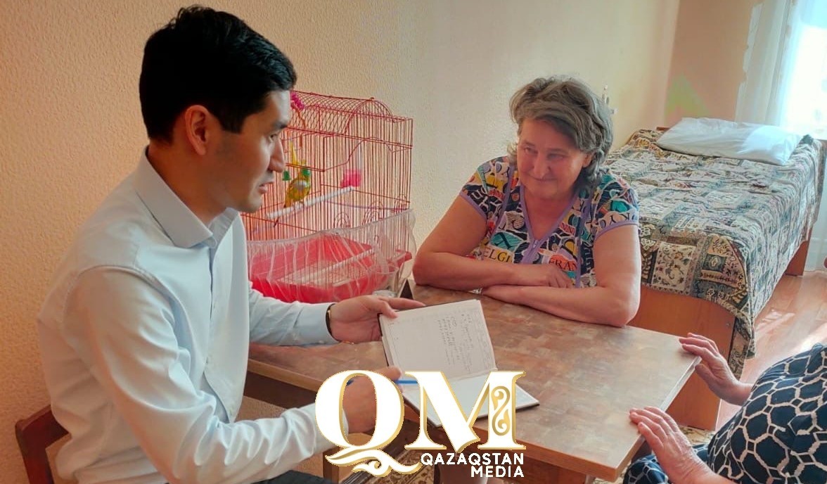 Сотрудники ЦОНа помогают оперативно восстановить документы пострадавшим от паводков в СКО