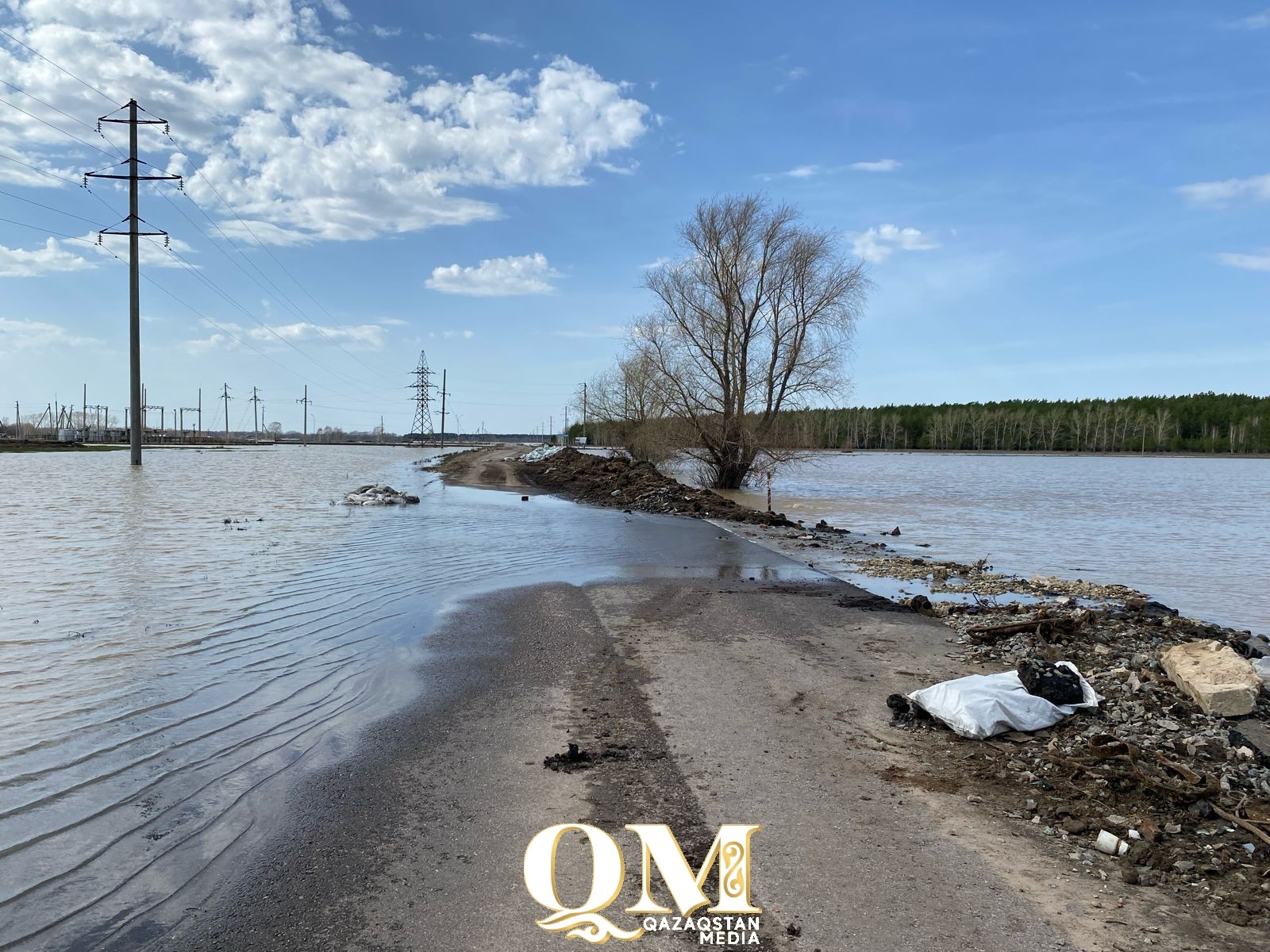 «Вода пошла с другой стороны»: как жители Большой малышки Кызылжарского района защищали село