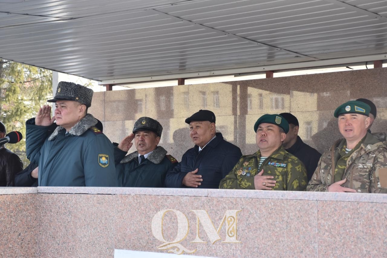 Память солдат, погибших на таджикско-афганской границе, почтили в Петропавловске