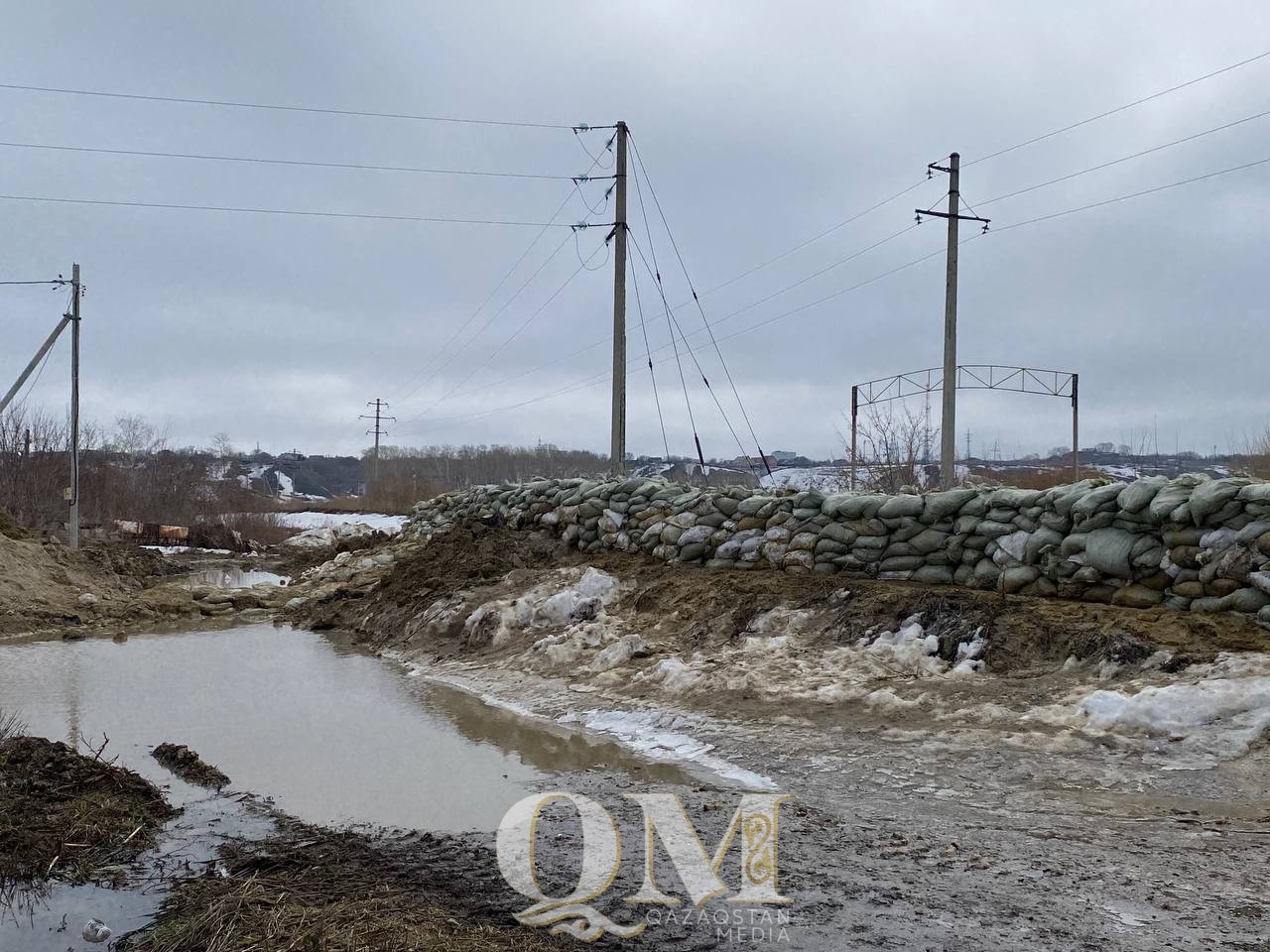 Су тасқыны: СҚО-да 31 жол учаскесін су басып, бір ауданда төтенше жағдай жарияланған